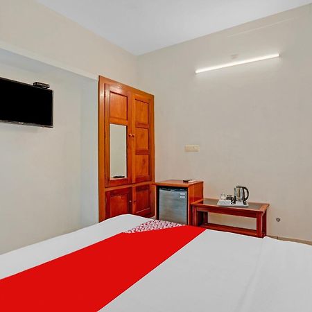Flagship Hotel Adara Residency Thiruvananthapuram Esterno foto
