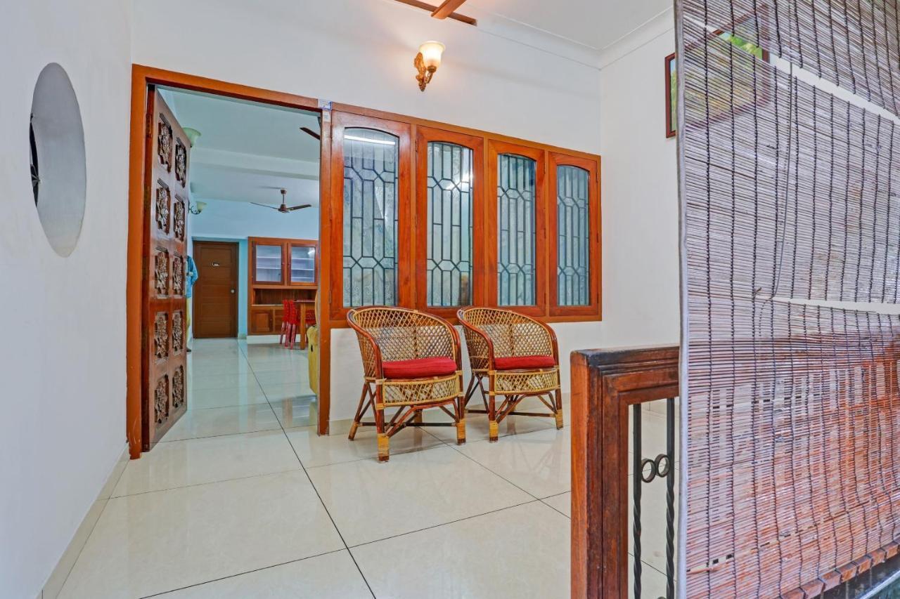 Flagship Hotel Adara Residency Thiruvananthapuram Esterno foto